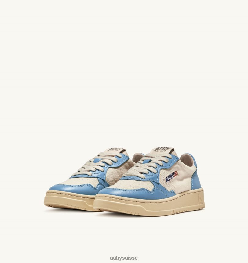 baskets basses medalist en cuir et toile blanc et bleu ciel 28NX0059 suisse Hommes Autry