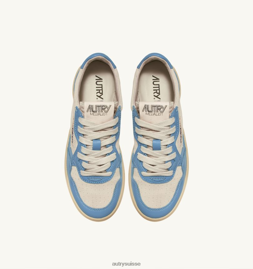 baskets basses medalist en cuir et toile blanc et bleu ciel 28NX0059 suisse Hommes Autry